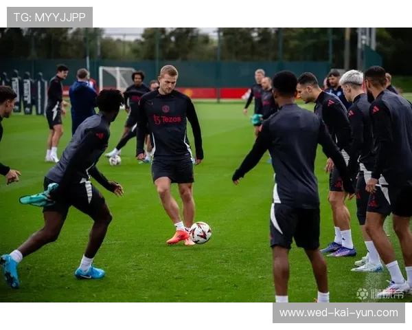 曼联战术调整奏效，芒特与达洛特联手打破狼队防线